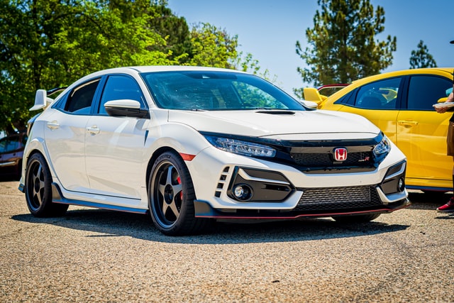 car1.jpg